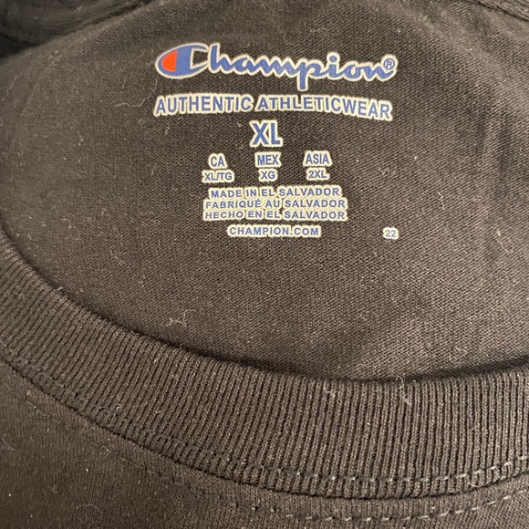 2/$20❤️- SHIRT | Unisex Univetsity of Central Missouri shirt size XL - Picture 4 of 4